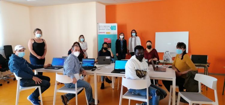 Peníscola du a terme un curs d’alfabetització digital, impulsat des d’OBSEDI i Serveis Socials
