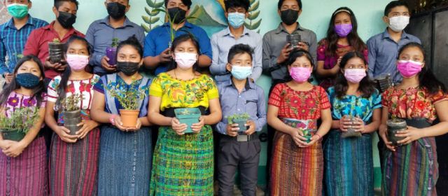 Un projecte educatiu de llengües minoritàries uneix Guatemala i Catalunya