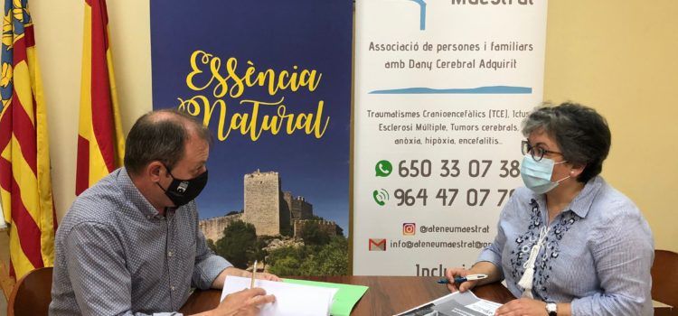 Santa Magdalena i Ateneu Maestrat signen un conveni de col·laboració