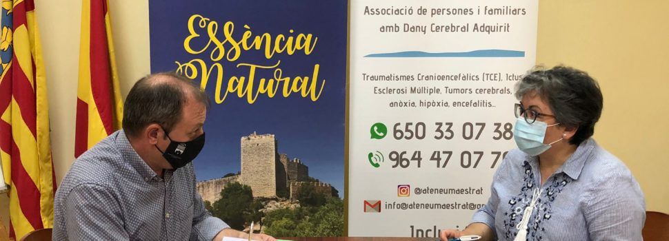 Santa Magdalena i Ateneu Maestrat signen un conveni de col·laboració
