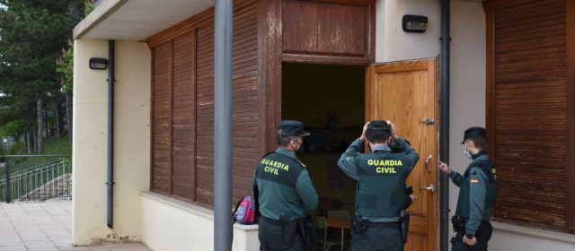 Robo de material informático en dos centros educativos de Morella