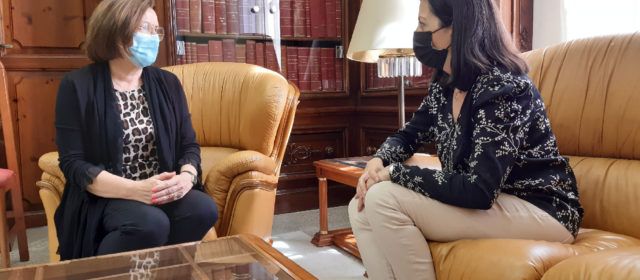 Visita a Benicarló de la nova directora territorial de Presidència de la Generalitat, Eva Redondo
