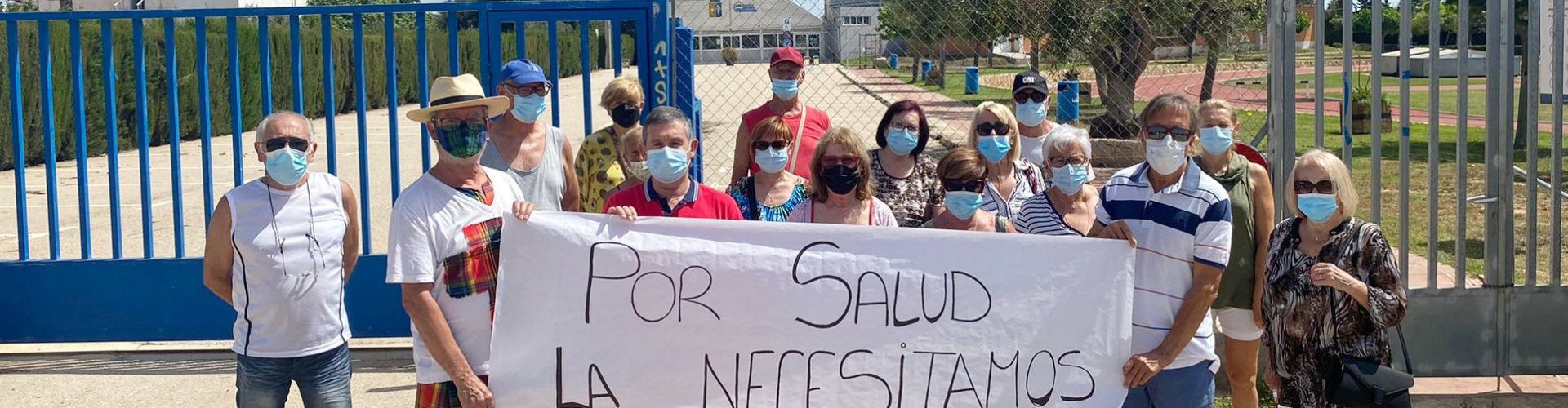 Nova protesta pel tancament de la piscina de Benicarló