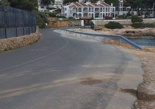 El PSPV-PSOE de Peníscola insisteix en ampliar el nou vial a la zona sud perquè puguen circular dos vehicles en direccions oposades