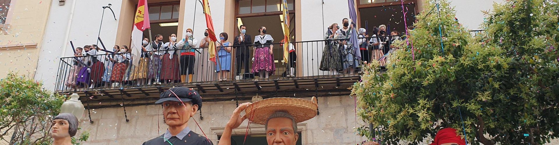 Vídeo i fotos: inauguració de les festes de Vinaròs 2021
