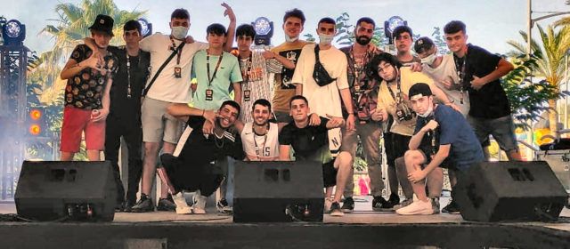 Vídeo i fotos: Actuació del grup vinarossenc Newasong