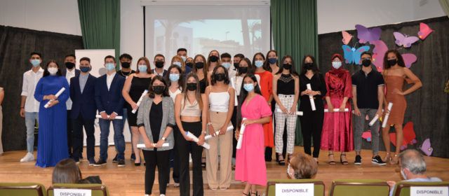 L’IES J.Coromines de Benicarló celebrà la finalització de curs de l’alumnat de 2n de batxillerat