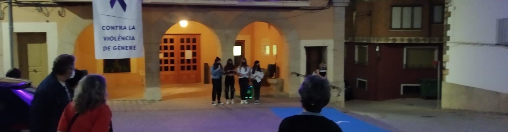 Albocàsser es manifesta contra la violència masclista