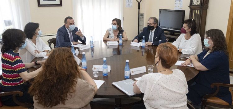 La Diputació i Institucions Penitenciàries s’alien per a reeducar als presos condemnats per violència de gènere