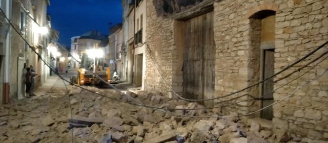 Derrumbe de una vivienda deshabitada en Catí