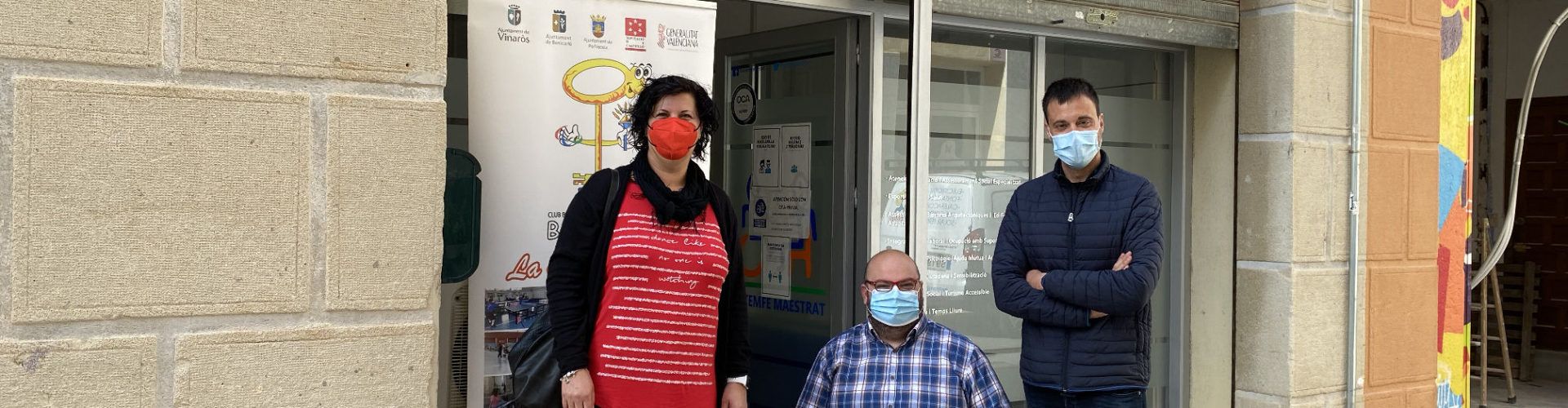Puerta visita Cocemfe Maestrat a Vinaròs, reivindicant el paper de les associacions en la inclusió social de col·lectius amb discapacitat