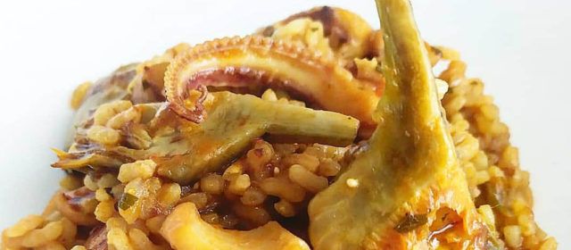 Receptes de les nostres terres: Arròs de carxofes i calamar