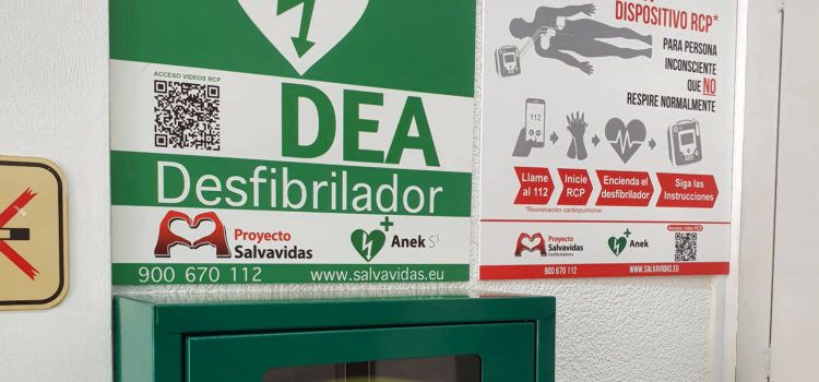 Vinaròs amplia els espais municipals cardioprotegits