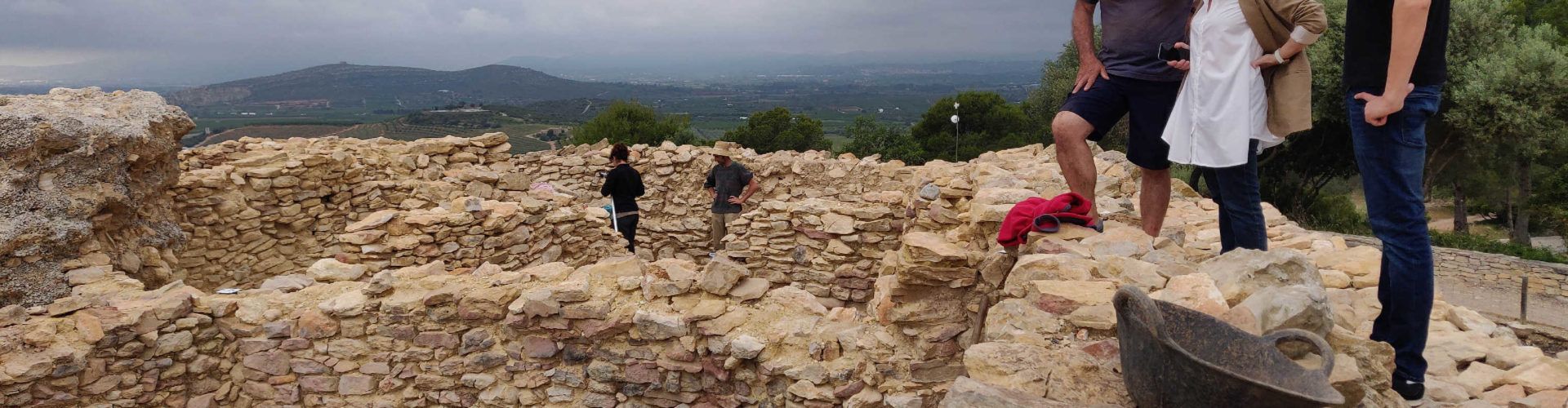 Visita d’Alsina i Fibla a la nova campanya d’excavacions al poblat iber de Vinaròs