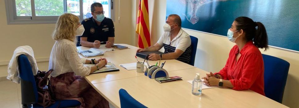 Peníscola s’alia amb Turisme CV per a controlar l’intrusisme en el lloguer d’habitatge d’ús turístic