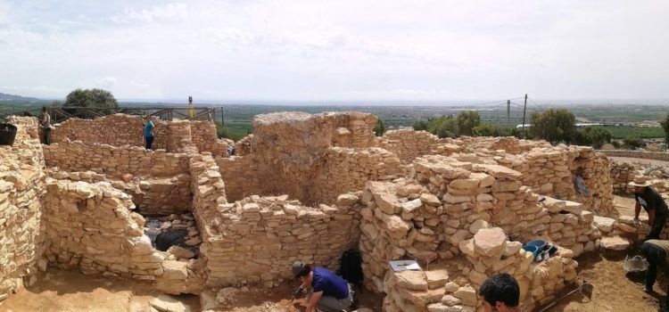 Fotos: excavacions al poblat del Puig de Vinaròs