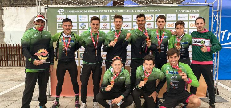 El vinarossenc Guillem Segura, guanya amb el Saltoki el campionat d’Espanya de triatló per clubs