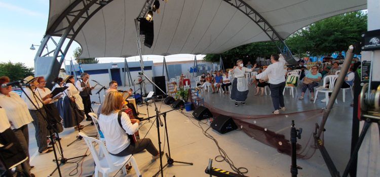 Vídeos i fotos: rondalla Mar i Terra