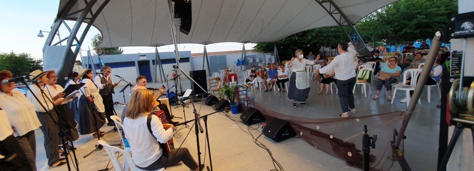 Vídeos i fotos: rondalla Mar i Terra