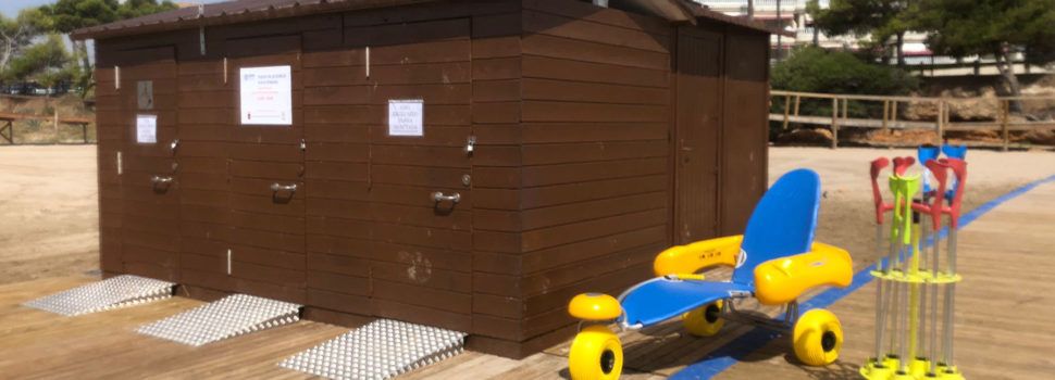 Els punts de platja accessible d’Alcossebre amplien el seu material