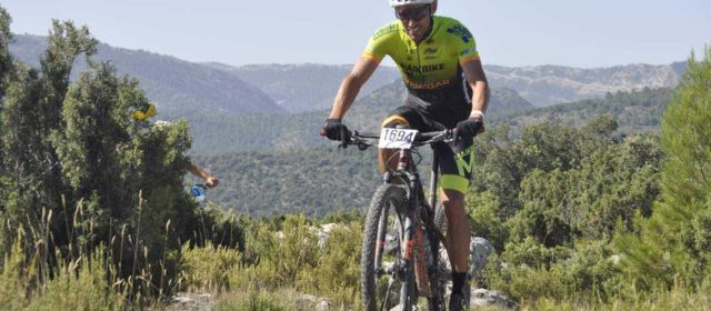 El Club Ciclista Maikbike Vinaròs, en la Marxa de la XI BTT Masadas de Ejulve