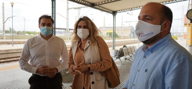 PP: El PSOE porta 1 any retallant 10 trens al día entre Vinaròs i Castelló