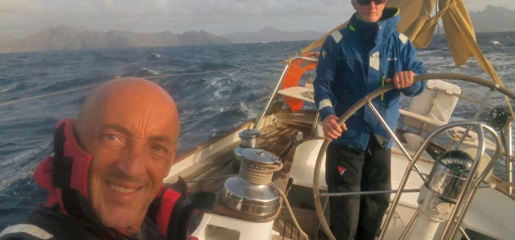 Relato de una nueva travesía oceánica en vela: De Cabo Verde a las islas Azores (I)