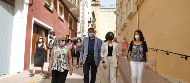 Albocàsser rep al Consell en una jornada de reivindicació local