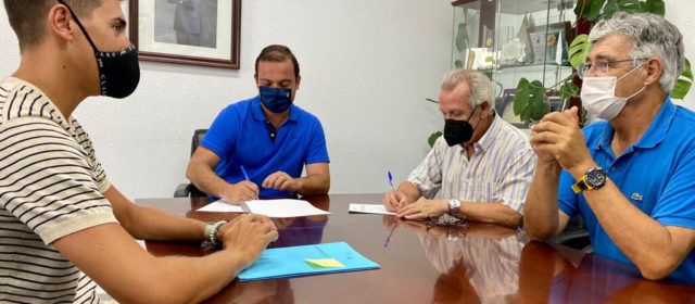 L’Ajuntament de Peníscola i el Centre d’Iniciatives Culturals signen un conveni de col·laboració