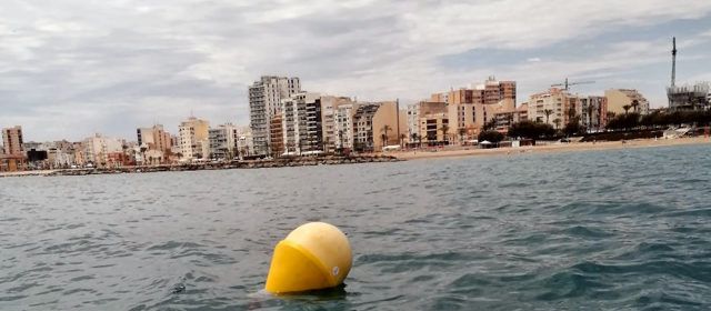 L’Ajuntament de Vinaròs instal·la una boia sensoritzada a la platja de Forat del Forat