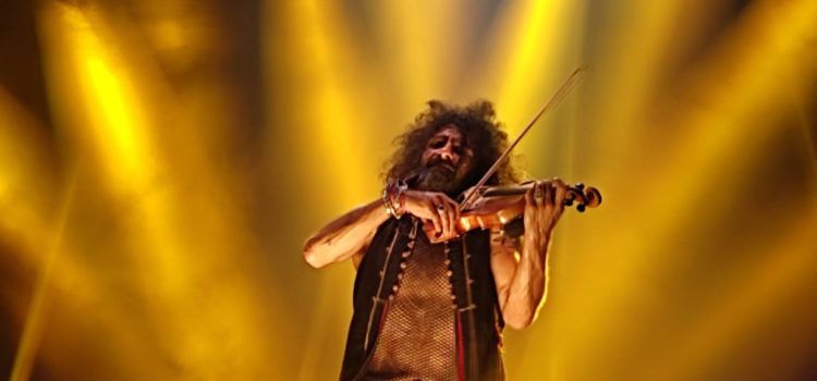 Vídeos i fotos: Grandiosa actuació d’Ara Malikian a Peníscola