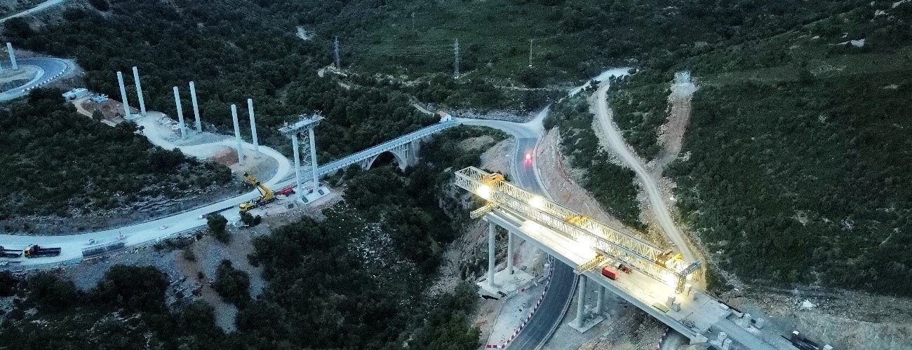 Comienza la ejecución del arco metálico del mayor viaducto del puerto de Querol