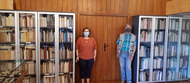 El Museu Arqueològic de Benassal plena les seues vitrines amb la biblioteca particular del catedràtic de Prehistòria Alfredo González
