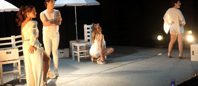Vilafranca gaudeix d’un cap de setmana amb teatre, música i conferències