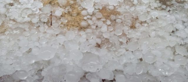Tempesta amb granís a Ares del Maestrat