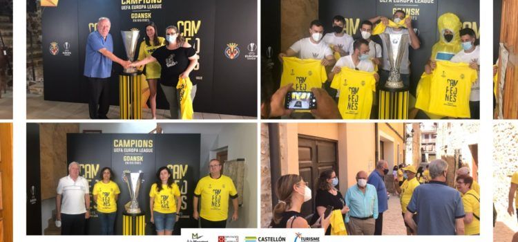 La copa de l’Europa League del Villarreal CF, exposada i admirada a Alt Maestrat