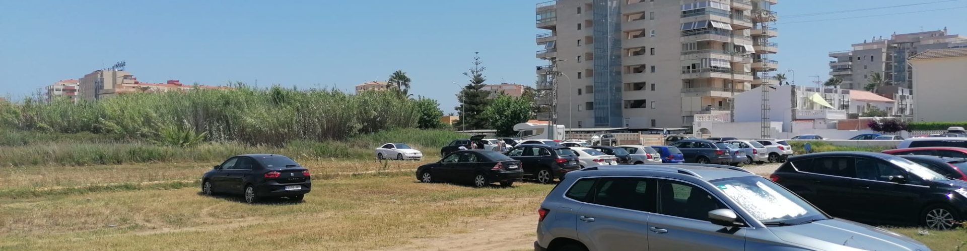 El Ayuntamiento de Peñíscola ha habilitado 1500 plazas de aparcamiento gratuito para este inicio de verano