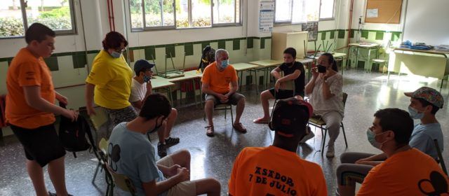 Afaniad Vinaròs pone en marcha clases de flamenco en el Casal d’Estiu AFANIAD 21