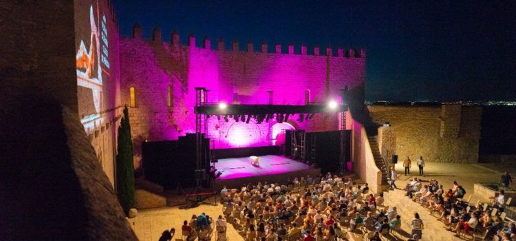 La comedia desembarca en el Festival de Teatro Clásico de Peñíscola con ‘Conquistadores’