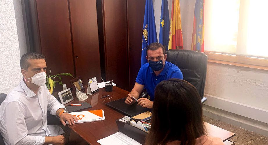 Ciudadanos pacta las bases de las ayudas del Plan Resistir Ii en Peñíscola