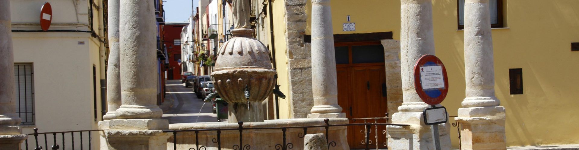 Ben Vist: Plaça de la Mare de Déu de la Font de Sant Mateu