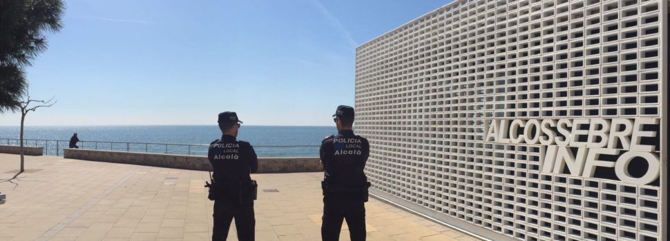 Un veí d’Alcossebre troba una cartera amb 470 euros i la lliura a la Policia Local