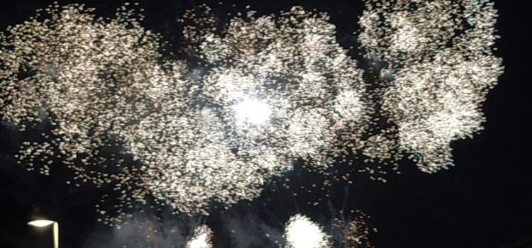 Fotos: focs artificials fi de Festa Major d’Amposta