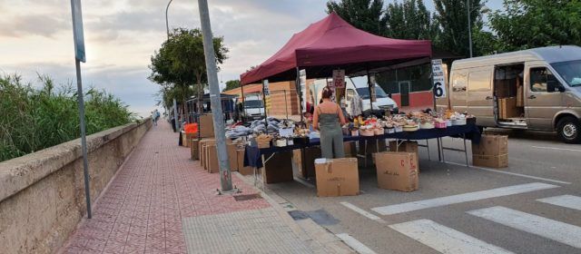 Fotos: mercadet del “dijous” a Vinaròs