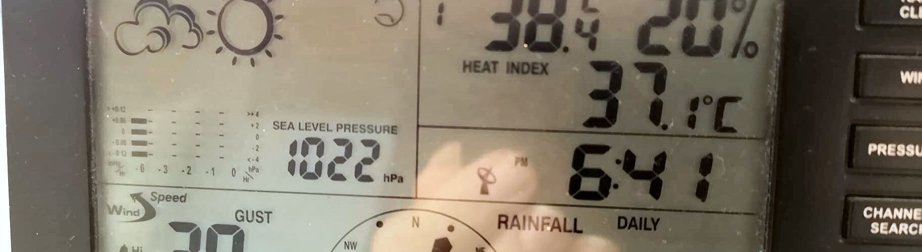 Temperaturas disparadas, fuertes rachas de viento y “reventones cálidos”