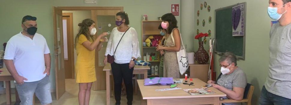 La Diputació afavoreix la contractació de 80 professionals per a potenciar l’envelliment actiu als pobles d’interior