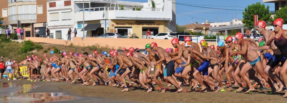 Rècord en la 25 Travessia de la Platja del Forti de Vinaròs: 263 participants
