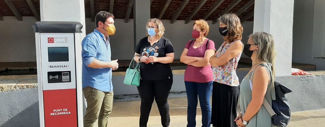 Ultimen la instal·lació dels 20 punts de recàrrega de Diputació per a vehicles elèctrics