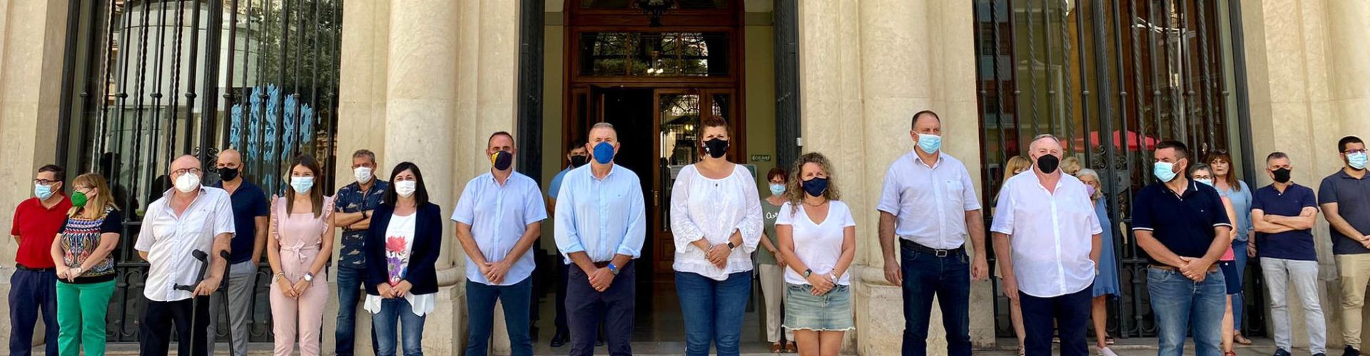 La Diputació de Castelló guarda un minut de silenci en record de les víctimes de l’enfonsament de Peníscola