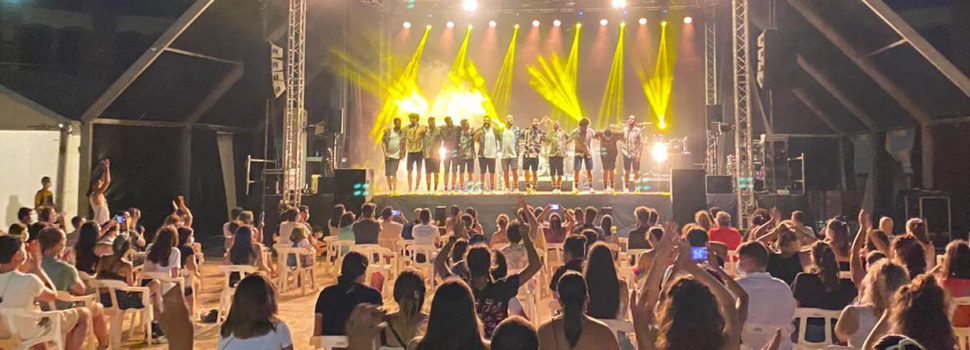 Vídeos i fotos: La Fúmiga, Maluks i Esther Querol al Vinaròs Arena